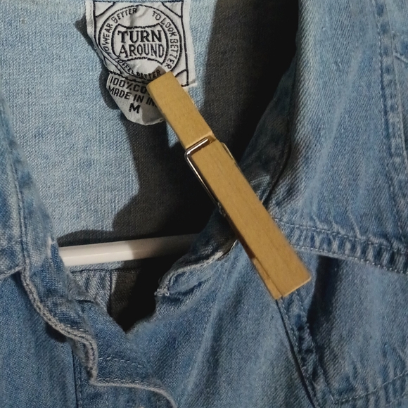 Turn around denim shirt Med - Picture 3 of 3